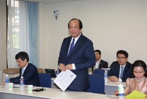 Vietnam learns from Japanese experience in building e-government