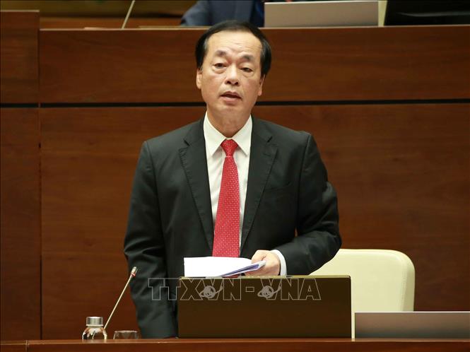 Bộ trưởng Bộ Xây dựng Phạm Hồng Hà giải trình ý kiến của đại biểu Quốc hội. Ảnh: Doãn Tấn/TTXVN