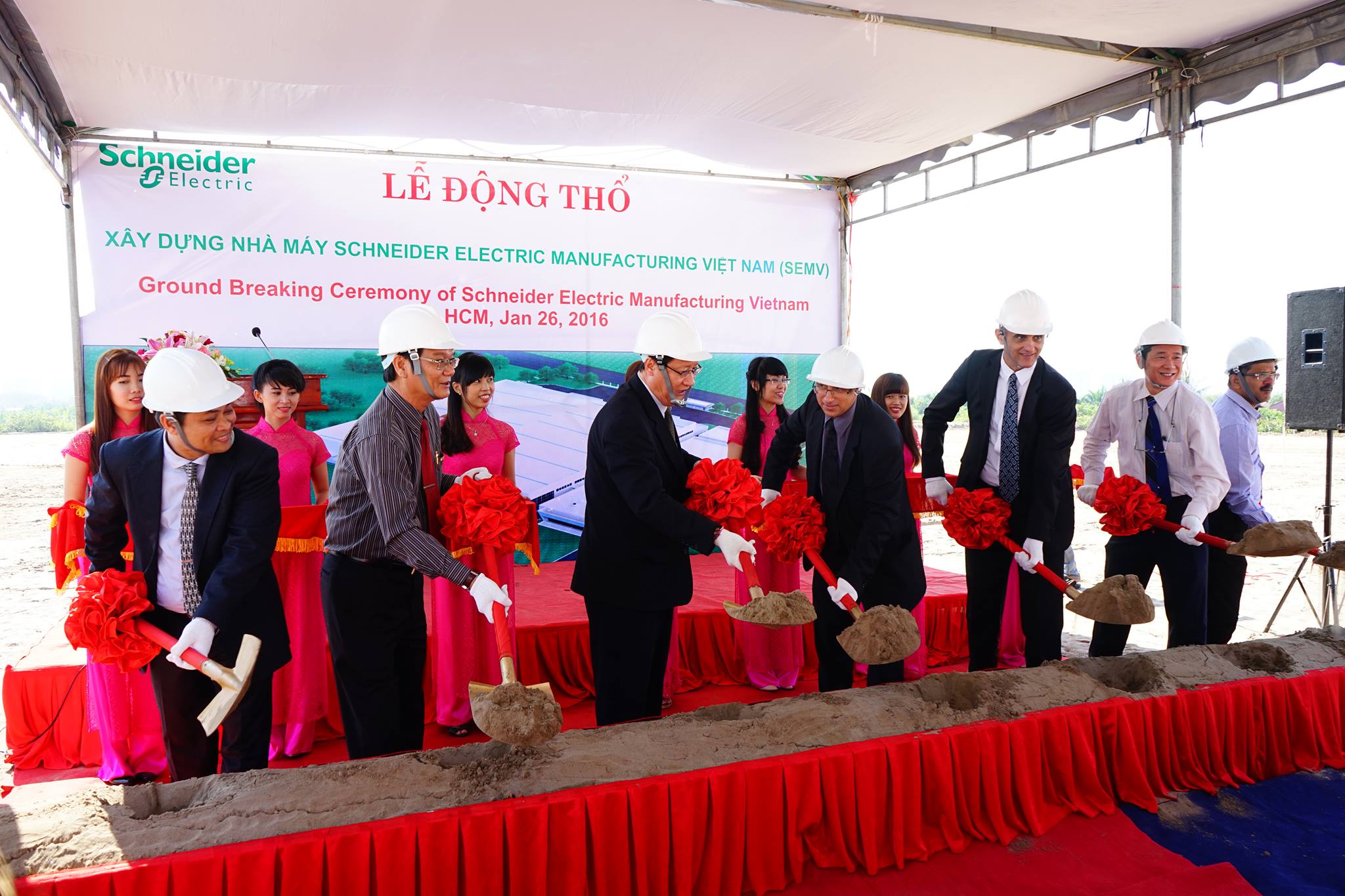 Groundbreaking of Schneider Electric Manufacturing Vietnam - Vietnam ...