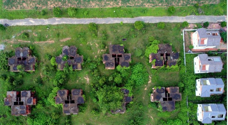 Đại gia ngoại ồ ạt thâu tóm bất động sản ‘chết’ tại Việt Nam