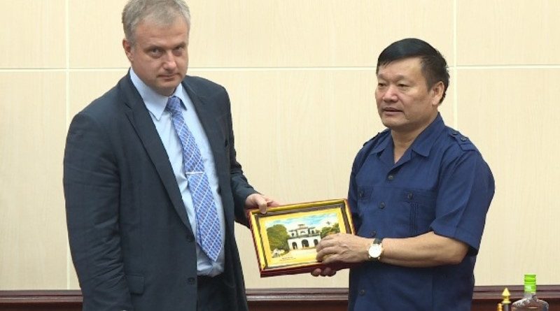 Chủ tịch UBND tỉnh Hưng Yên làm việc với đoàn công tác Cộng hoà Belarus