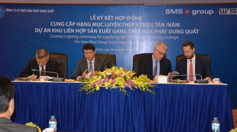 Hòa Phát ký kết hợp đồng thiết bị luyện thép cho dự án tại Dung Quất