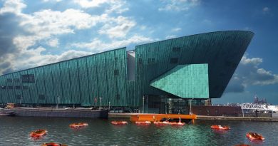 The World’s First Dynamic Bridge and Autonomous Boats in Amsterdam