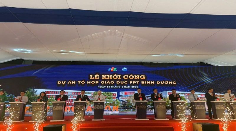 KHỞI CÔNG FPT
