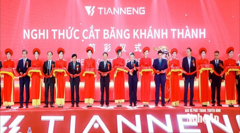 Tập đoàn tốp đầu thế giới về năng lượng khánh thành Nhà máy sản xuất ắc quy tính năng cao tại Nghệ An Tập đoàn tốp đầu thế giới về năng lượng khánh thành Nhà máy sản xuất ắc quy tính năng cao tại Nghệ An